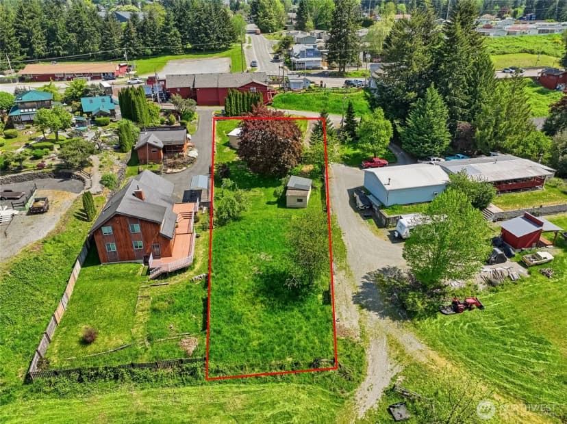 Property photo for 32711 Commission Avenue, Black Diamond photo 32