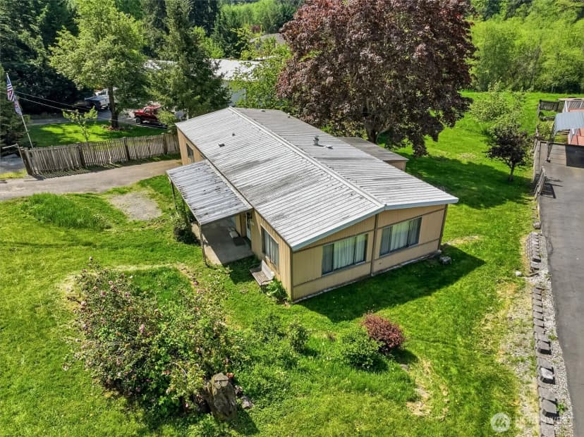 Property photo for 32711 Commission Avenue, Black Diamond photo 33