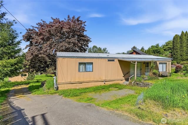 Property photo for 32711 Commission Avenue, Black Diamond