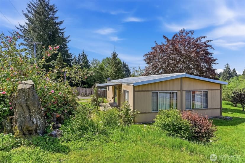 Property photo for 32711 Commission Avenue, Black Diamond photo 22