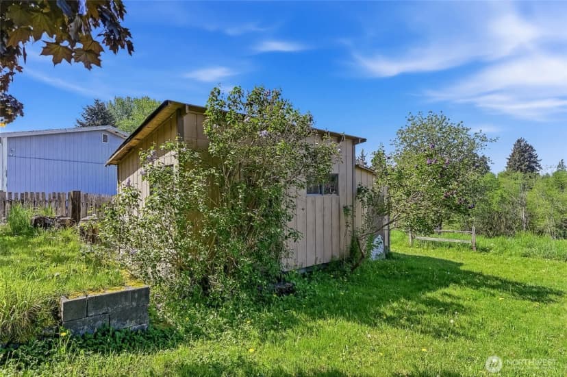 Property photo for 32711 Commission Avenue, Black Diamond photo 23