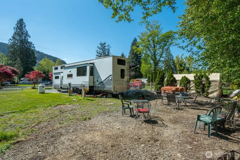 Property photo for 23727 Cove Road, Sedro Woolley photo 31