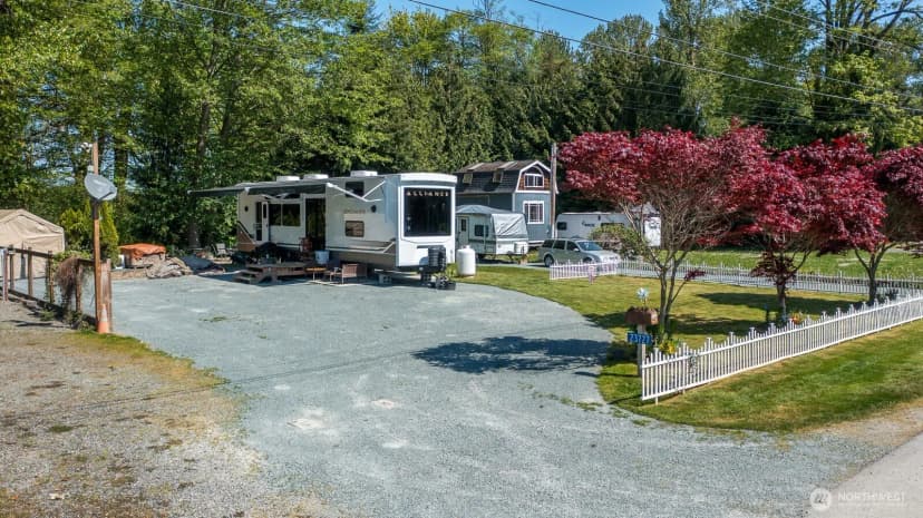 Property photo for 23727 Cove Road, Sedro Woolley photo 5