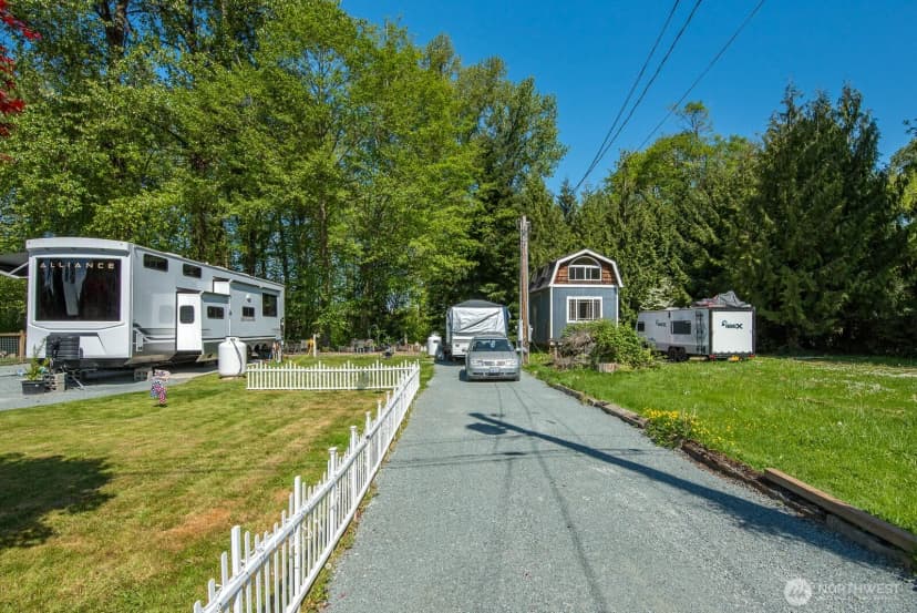 Property photo for 23727 Cove Road, Sedro Woolley photo 34