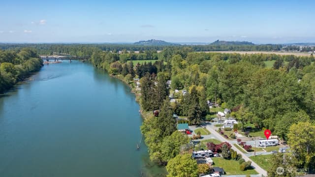 Property photo for 23727 Cove Road, Sedro Woolley photo 4