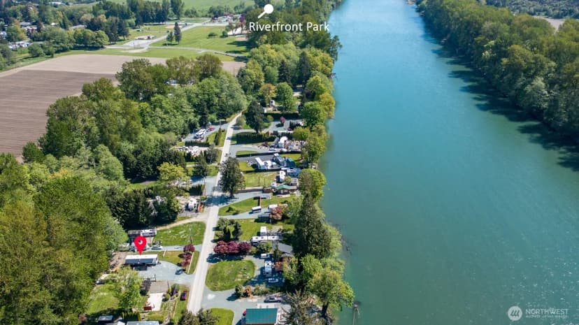 Property photo for 23727 Cove Road, Sedro Woolley
