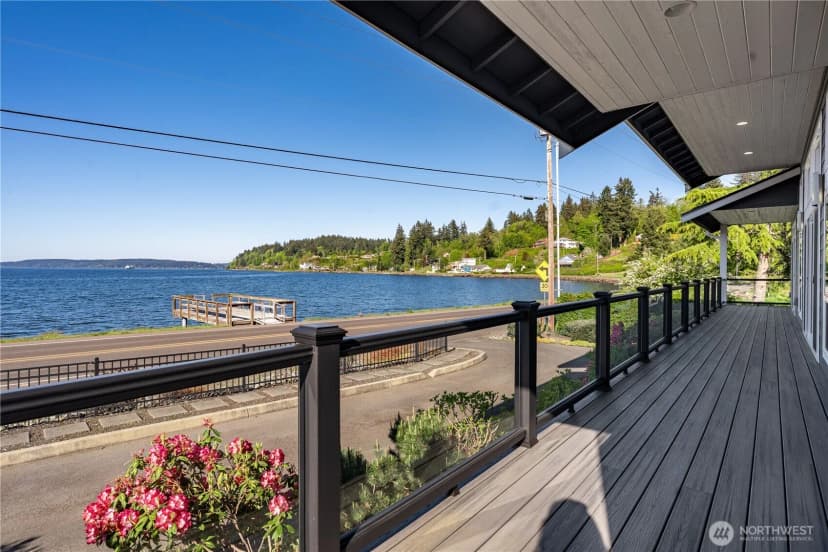 Property photo for 1253 Beach Drive E, Port Orchard photo 32