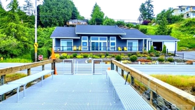 Property photo for 1253 Beach Drive E, Port Orchard