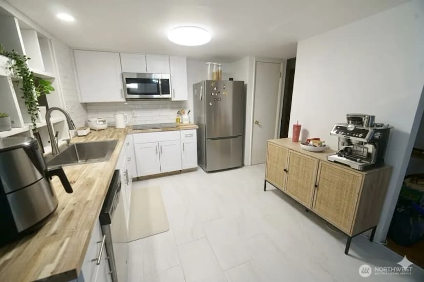 Property photo for 2125 Elm Street Se, Auburn photo 6