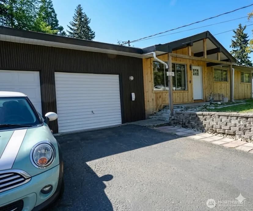 Property photo for 2125 Elm Street Se, Auburn photo 20