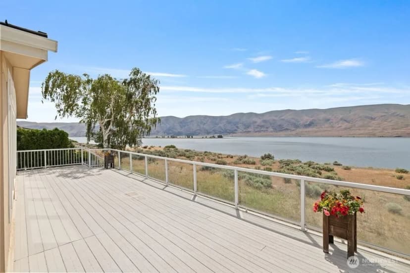 Property photo for 512 Sw Island View, Mattawa photo 30