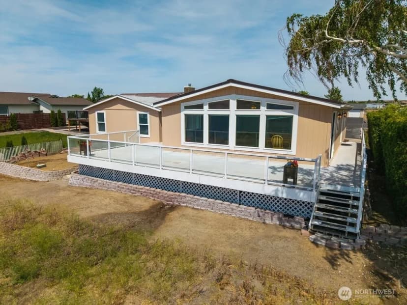 Property photo for 512 Sw Island View, Mattawa photo 35