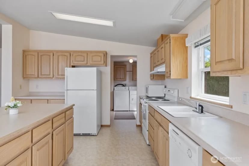 Property photo for 512 Sw Island View, Mattawa photo 16