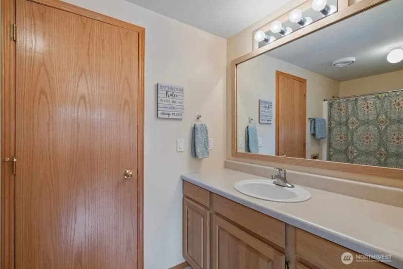 Property photo for 512 Sw Island View, Mattawa photo 19