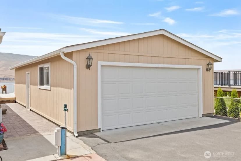 Property photo for 512 Sw Island View, Mattawa photo 27