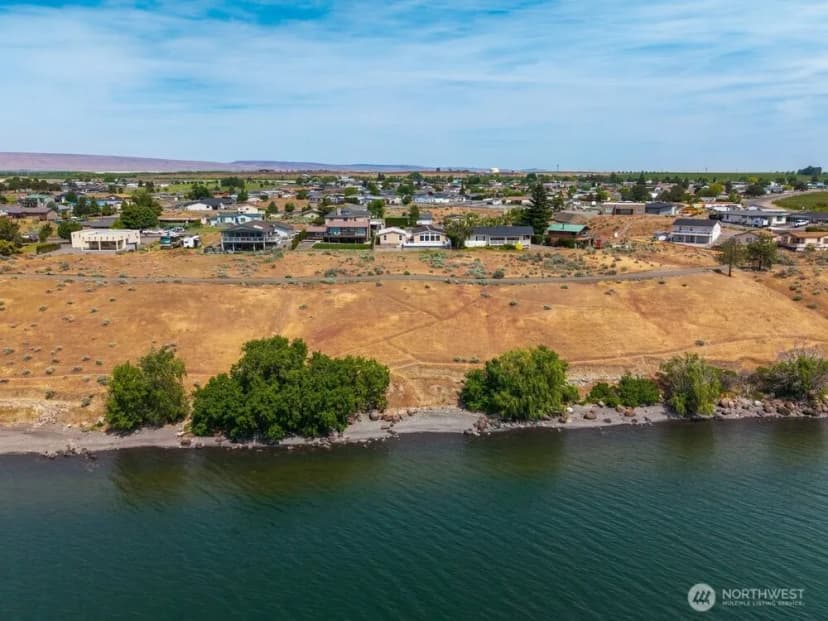 Property photo for 512 Sw Island View, Mattawa photo 34