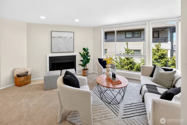 Property photo for 510 Lakeside Avenue S #6, Seattle photo 4