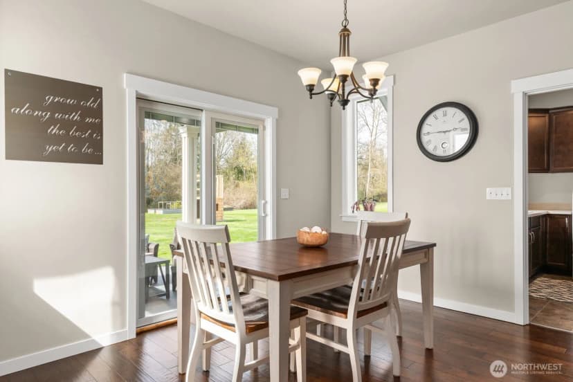 Property photo for 10916 Bay Meadows Lane, Burlington photo 9