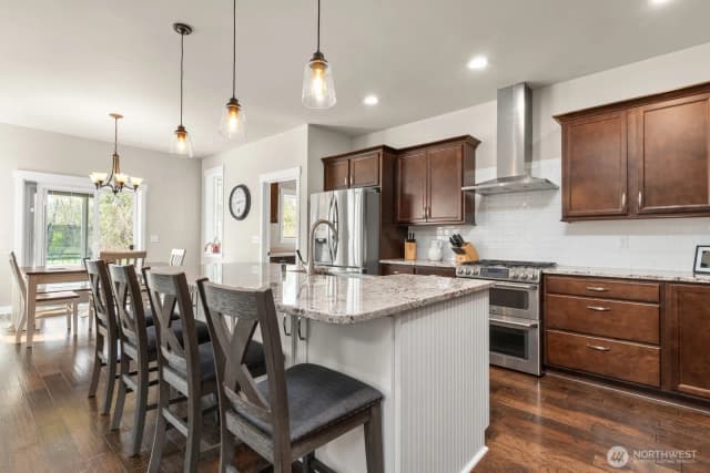 Property photo for 10916 Bay Meadows Lane, Burlington photo 5