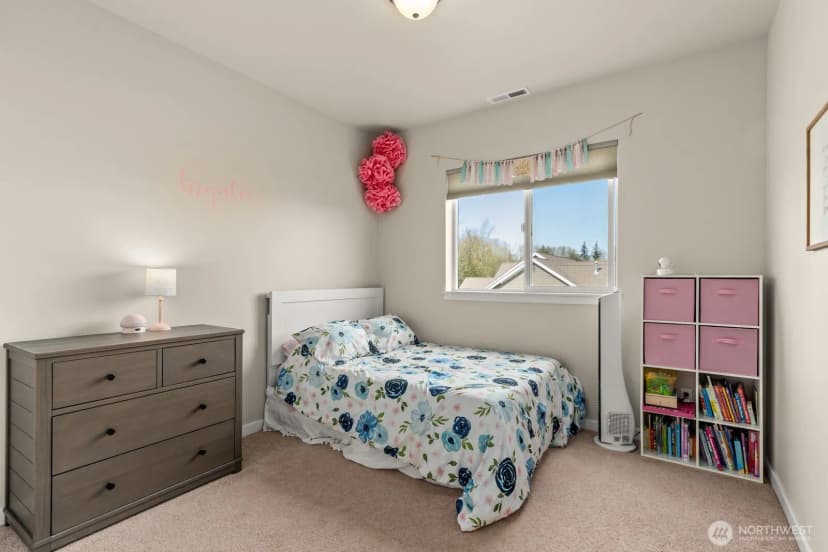 Property photo for 10916 Bay Meadows Lane, Burlington photo 20