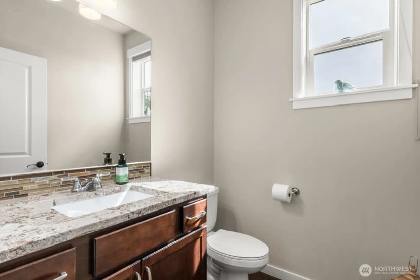 Property photo for 10916 Bay Meadows Lane, Burlington photo 12