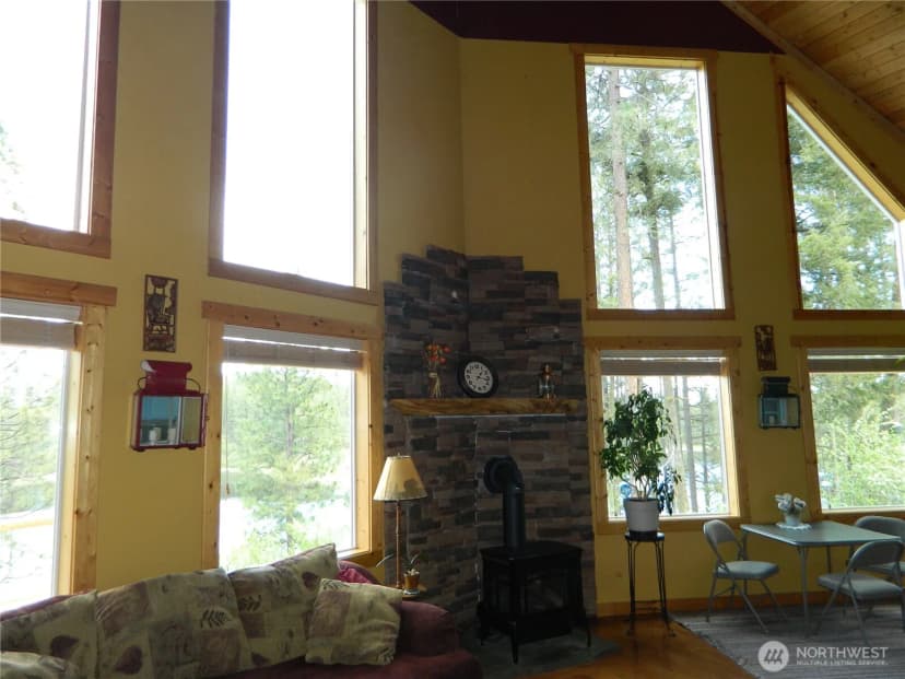 Property photo for 46 Little Bear Lane, Tonasket photo 17