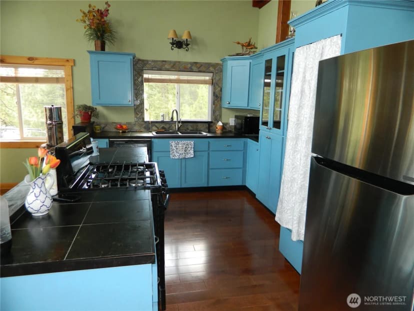 Property photo for 46 Little Bear Lane, Tonasket photo 15
