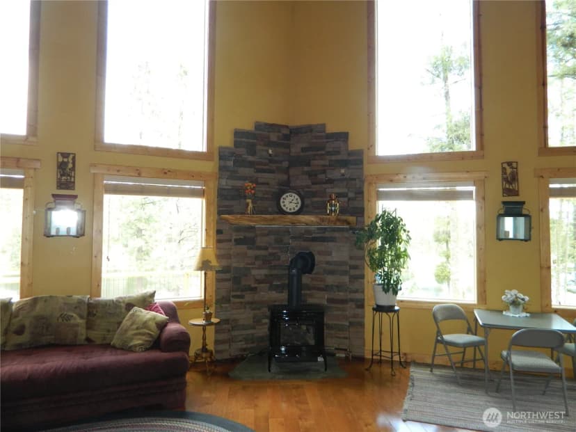 Property photo for 46 Little Bear Lane, Tonasket photo 16