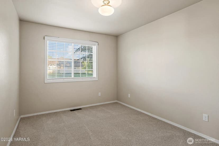 Property photo for 8204 Midvale Road, Yakima photo 20