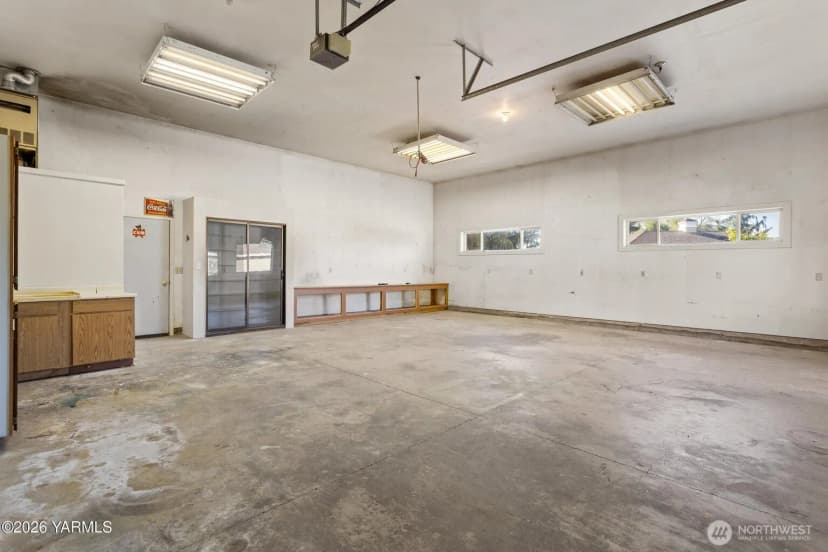 Property photo for 8204 Midvale Road, Yakima photo 33