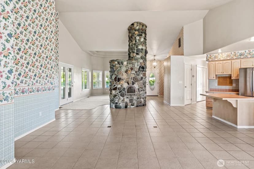 Property photo for 8204 Midvale Road, Yakima photo 9