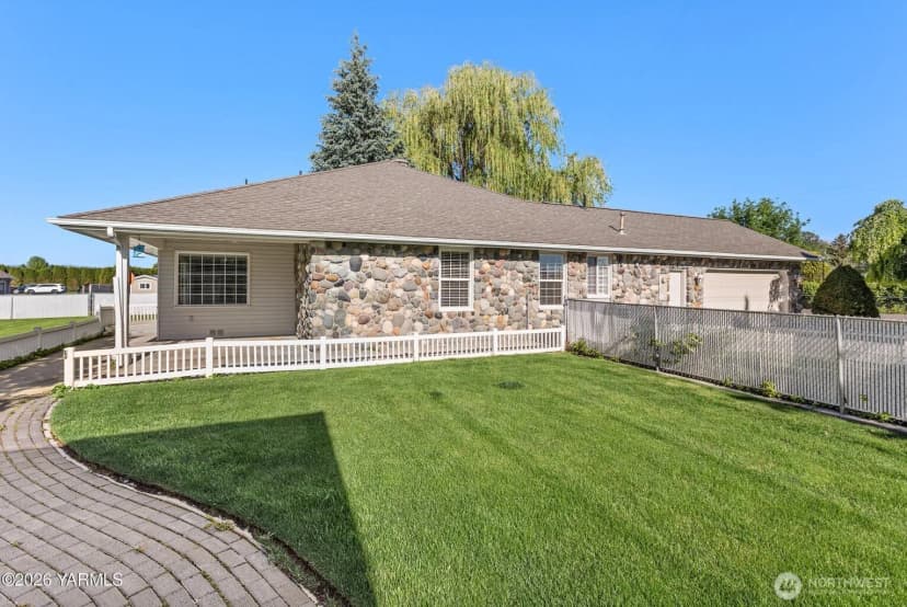 Property photo for 8204 Midvale Road, Yakima photo 38
