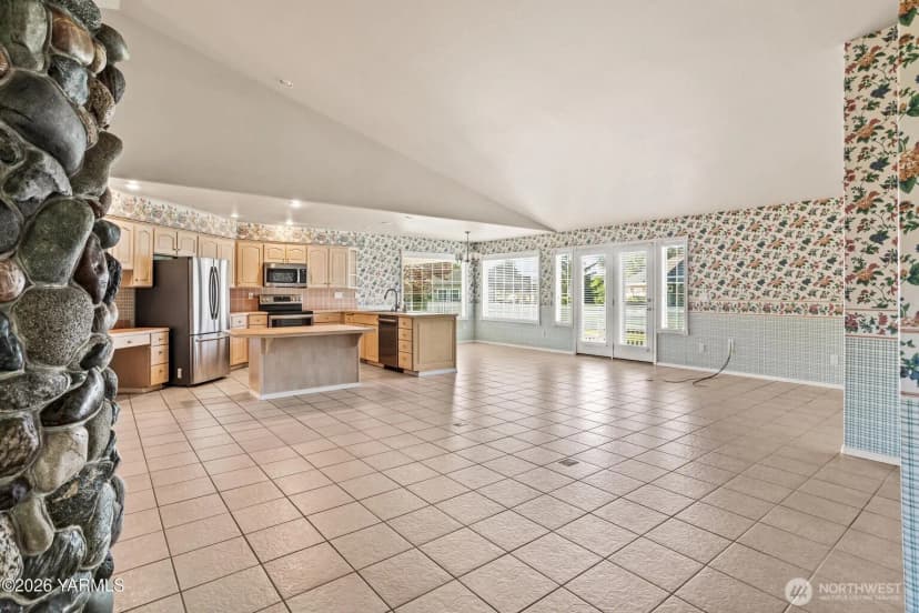 Property photo for 8204 Midvale Road, Yakima photo 8