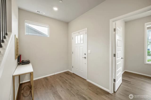 Property photo for 17326 129th Avenue E, Puyallup photo 4