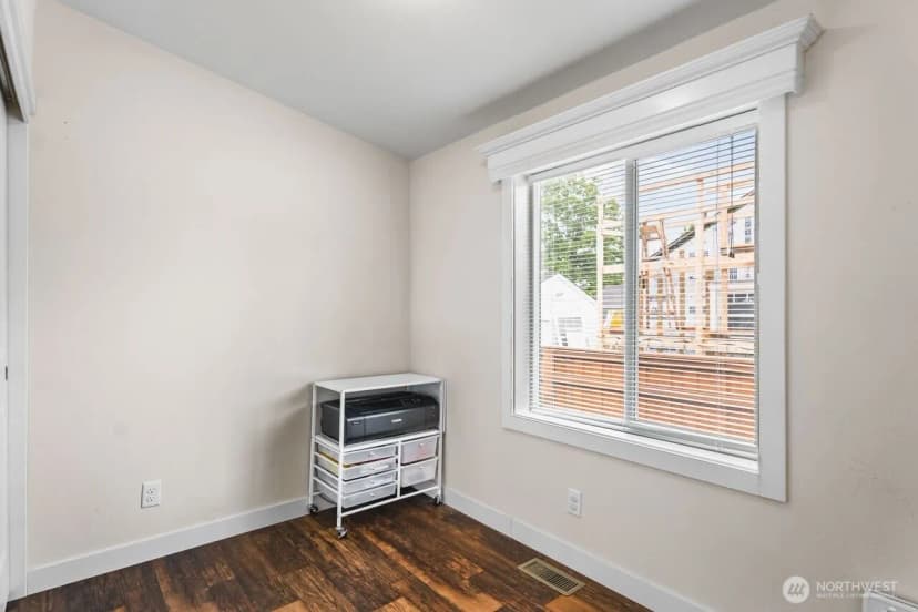 Property photo for 120 L Street Se, Auburn photo 14