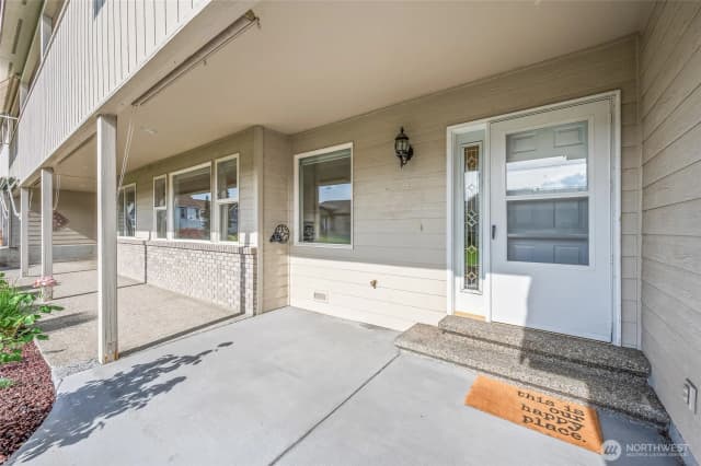 Property photo for 1380 Eastmont Avenue #1203, East Wenatchee photo 2