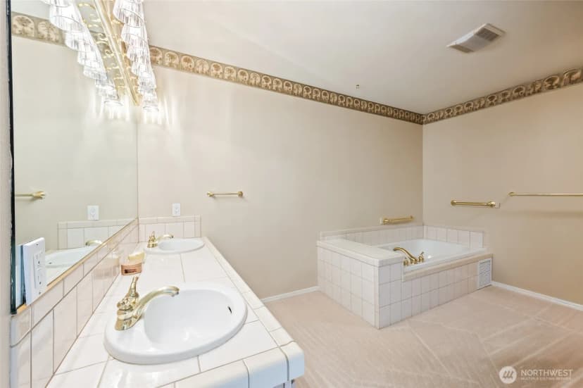 Property photo for 1380 Eastmont Avenue #1203, East Wenatchee photo 20