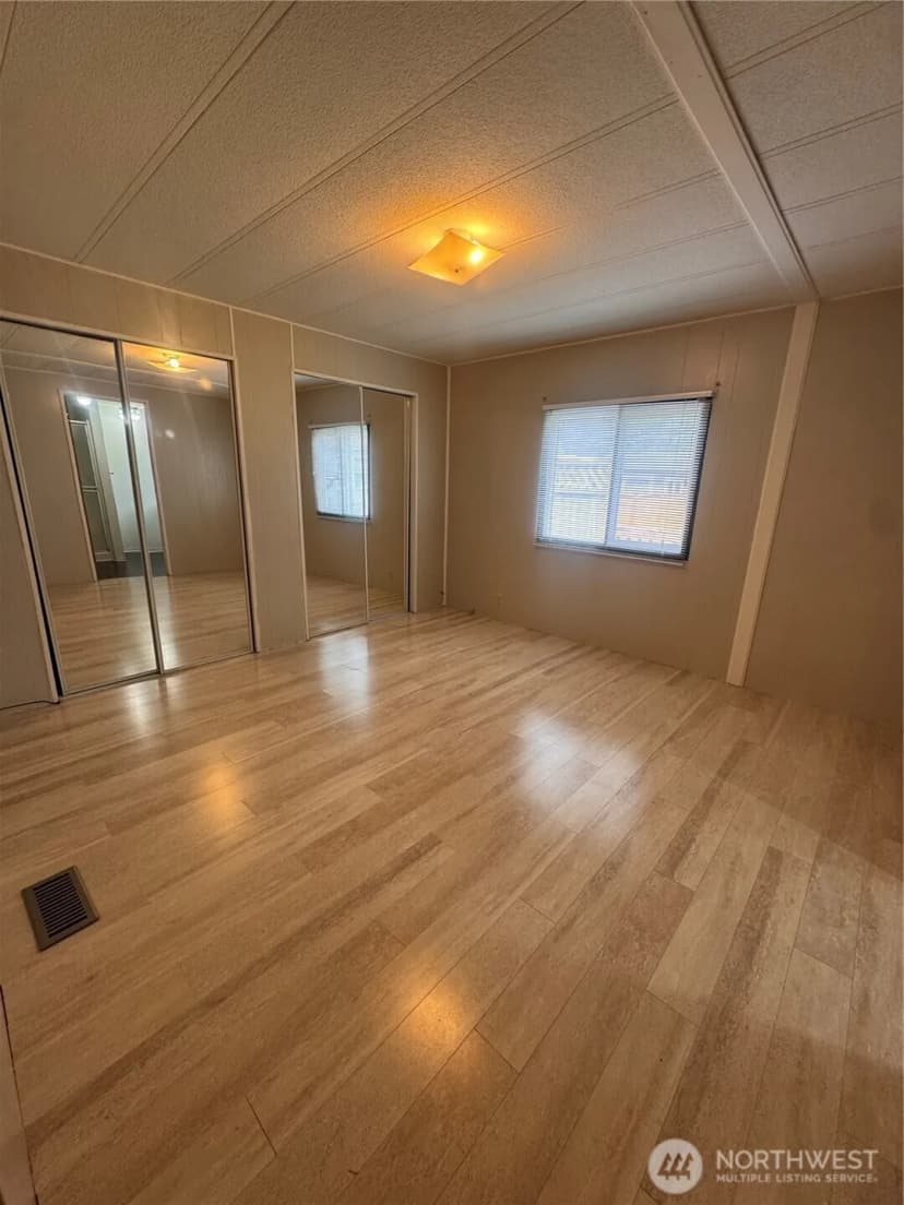 Property photo for 57 Clemons Rd #15, Montesano photo 14