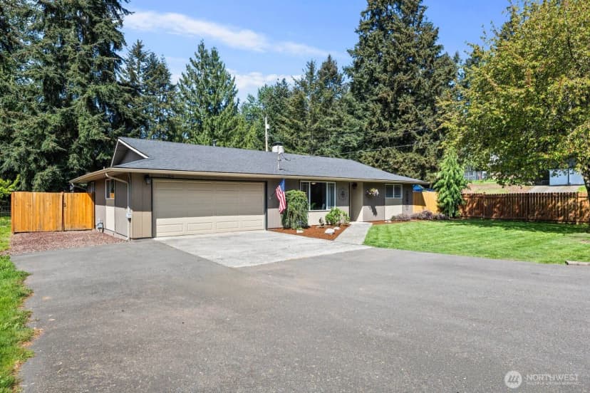 Property photo for 11504 92nd Avenue E, Puyallup photo 7