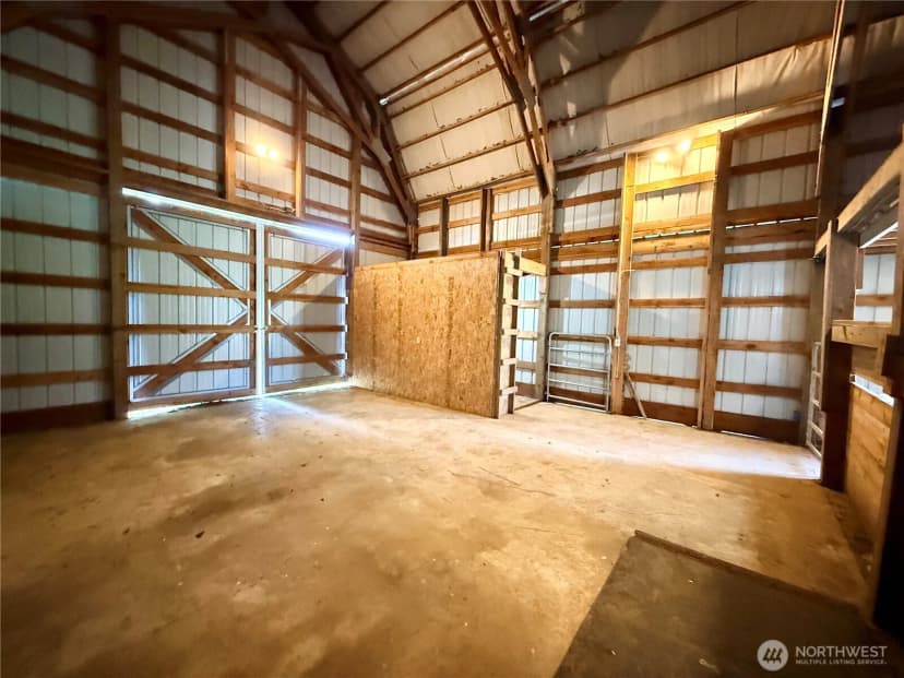 Property photo for 106 Perkins Street N, Bucoda photo 34