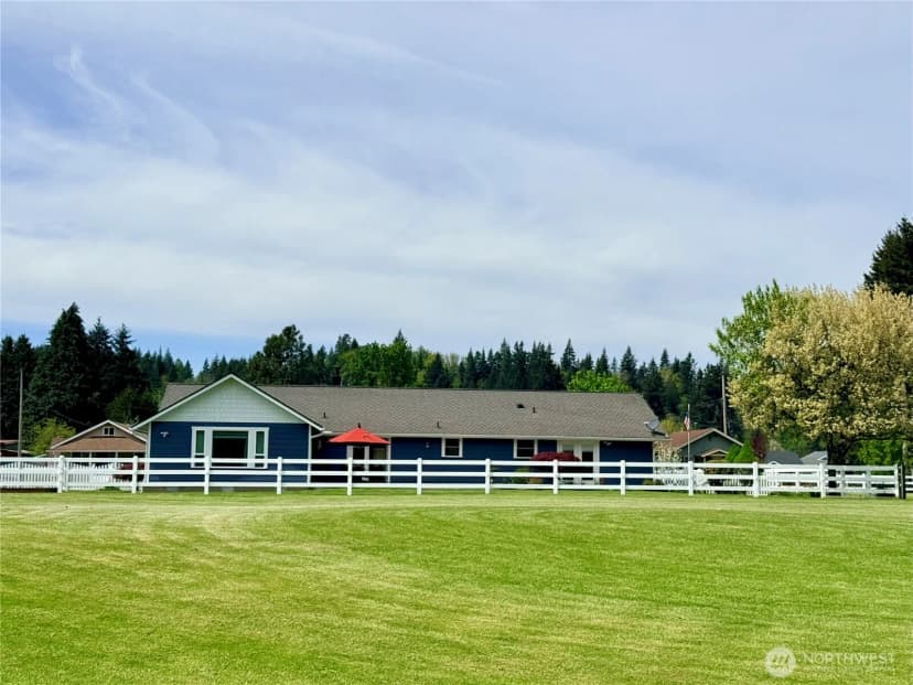Property photo for 106 Perkins Street N, Bucoda photo 21