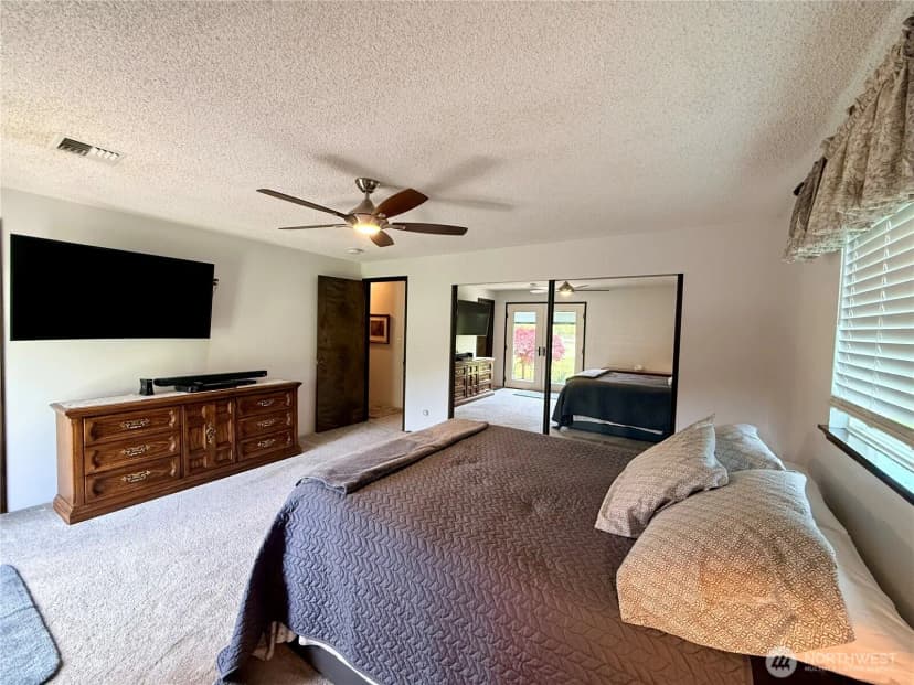 Property photo for 106 Perkins Street N, Bucoda photo 15