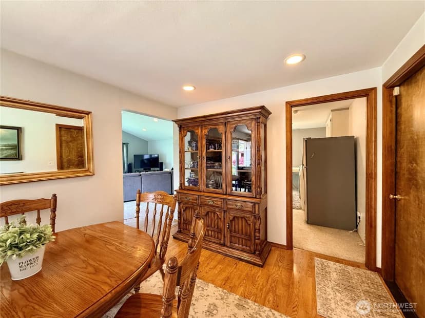 Property photo for 106 Perkins Street N, Bucoda photo 7