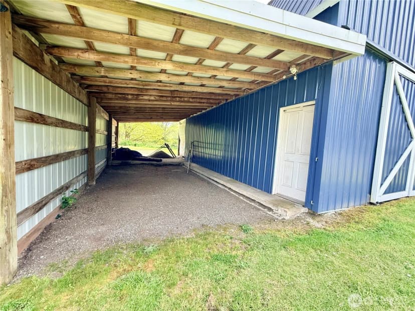 Property photo for 106 Perkins Street N, Bucoda photo 29