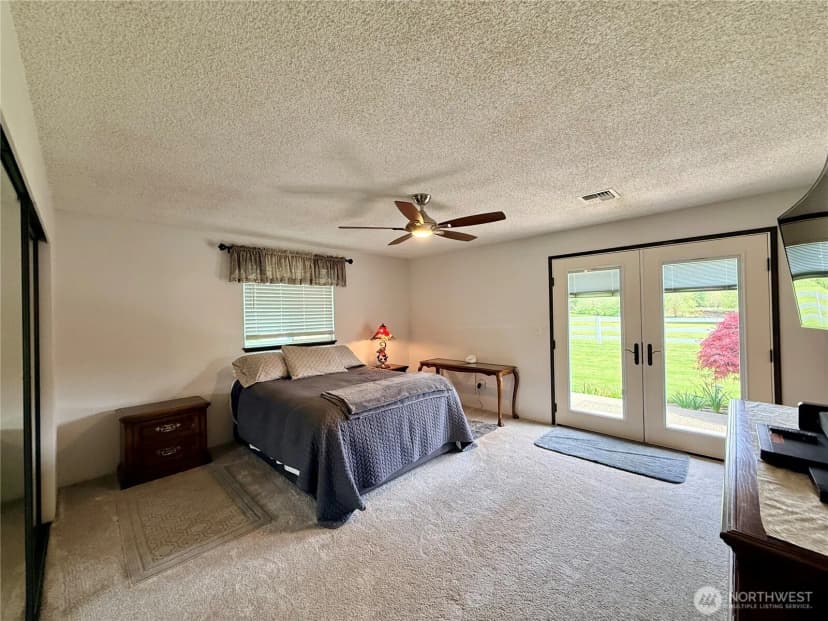 Property photo for 106 Perkins Street N, Bucoda photo 14