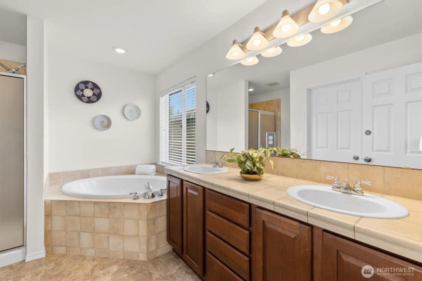 Property photo for 24109 Se 22nd Street, Sammamish photo 16