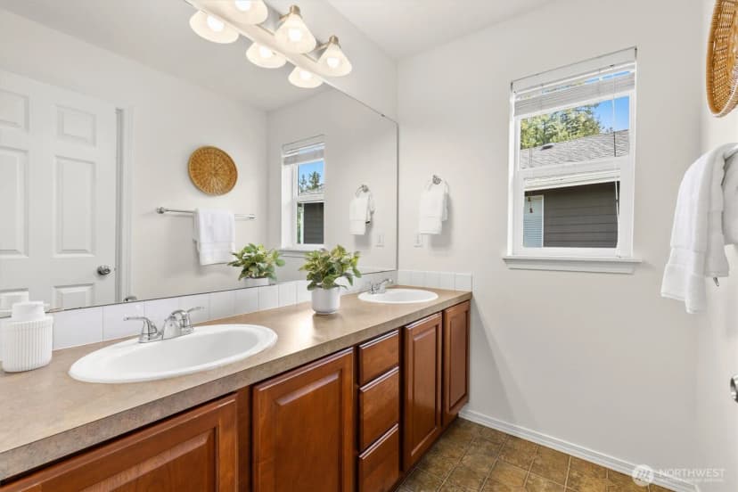Property photo for 24109 Se 22nd Street, Sammamish photo 18