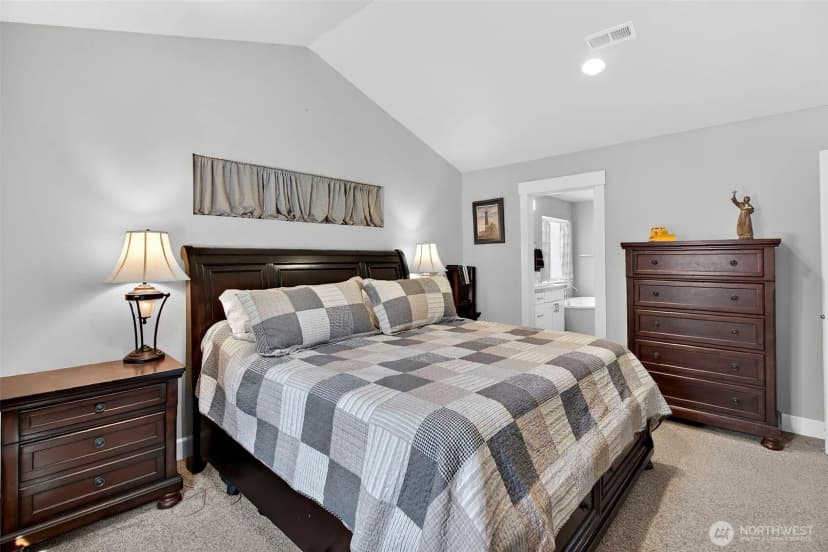 Property photo for 18215 Se 248th Street, Covington photo 14