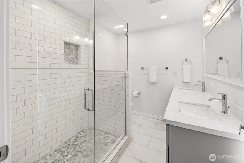 Property photo for 7827 S 114th Street, Seattle photo 20