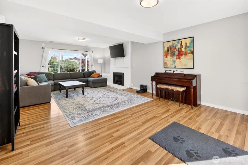 Property photo for 7827 S 114th Street, Seattle photo 22